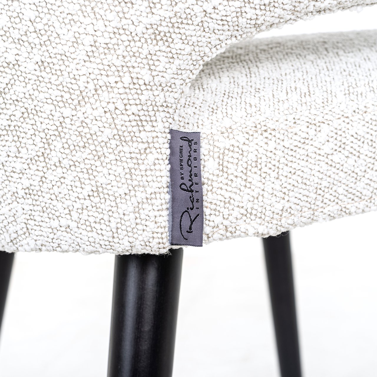 Chair Indigo white bouclé (Copenhagen 900 Bouclé White)