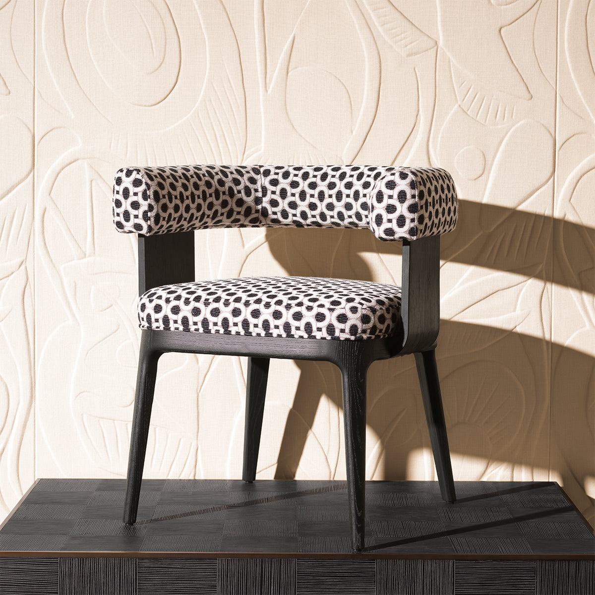 Dining Chair Dubois black oak veneer sunbeam black