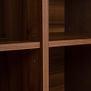 Display cabinet Windsor walnut