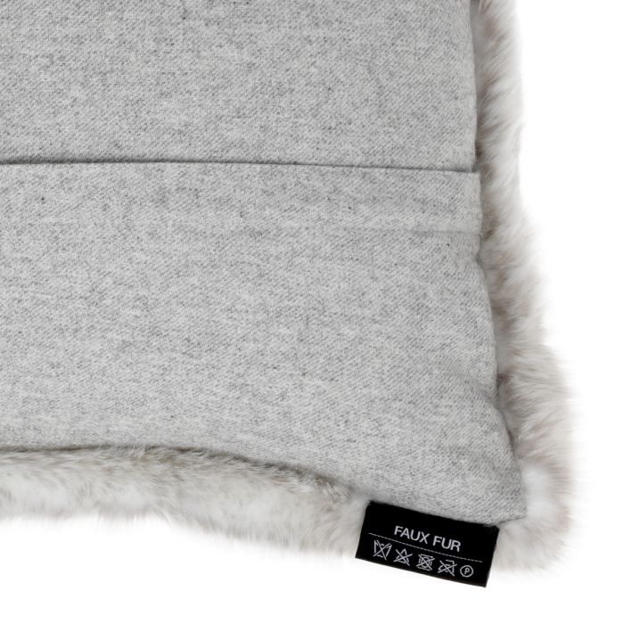Scatter cushion Alaska faux fur light grey rect.