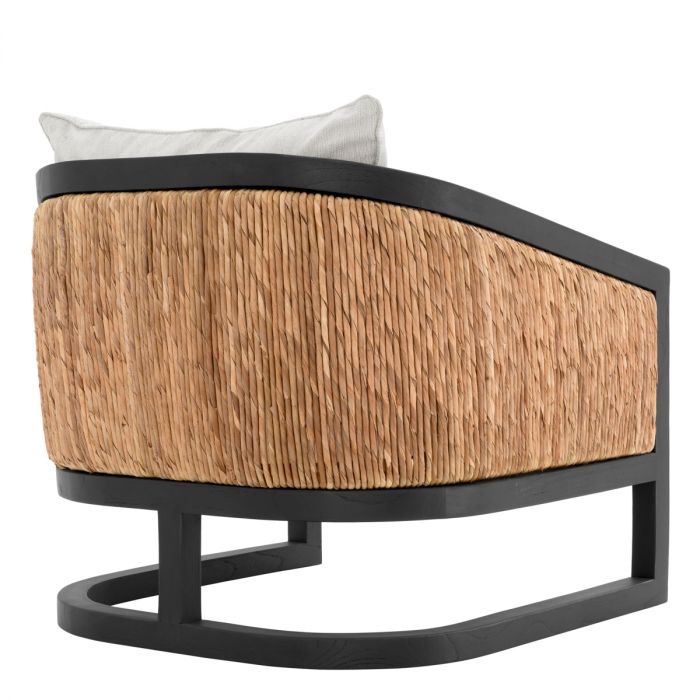 Silla Aruba clásica acabado negro algas marinas naturales sentier crema