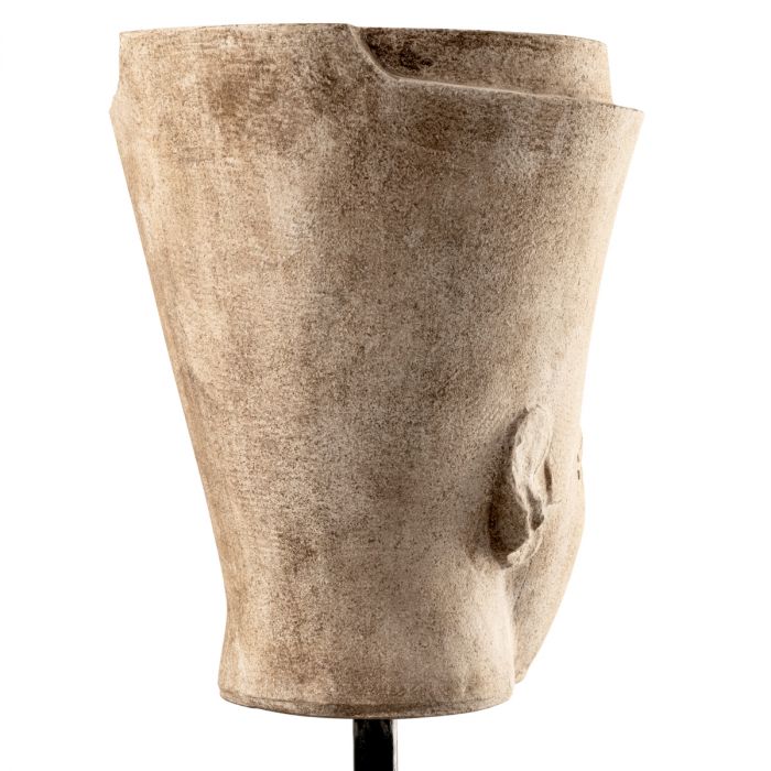 Bust of Hatshepsut sandstone finish