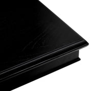 Mesa de biblioteca central con acabado negro