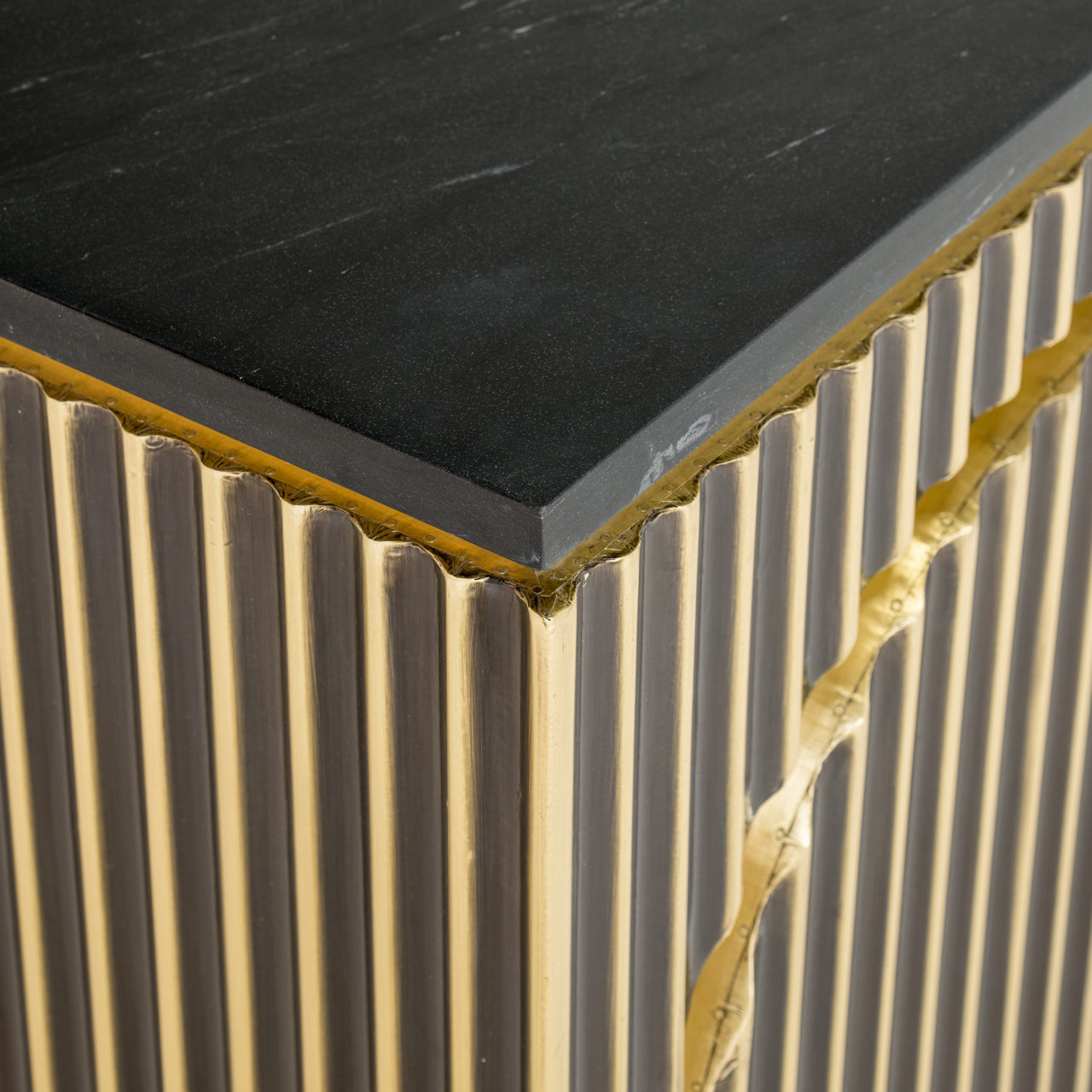 Sideboard Les Arcs brushed gold