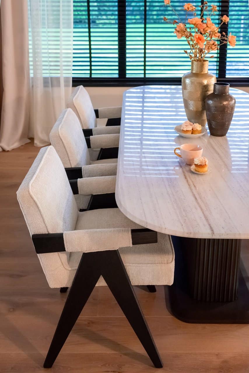 Jarrón Joah negro ahumado (humo)