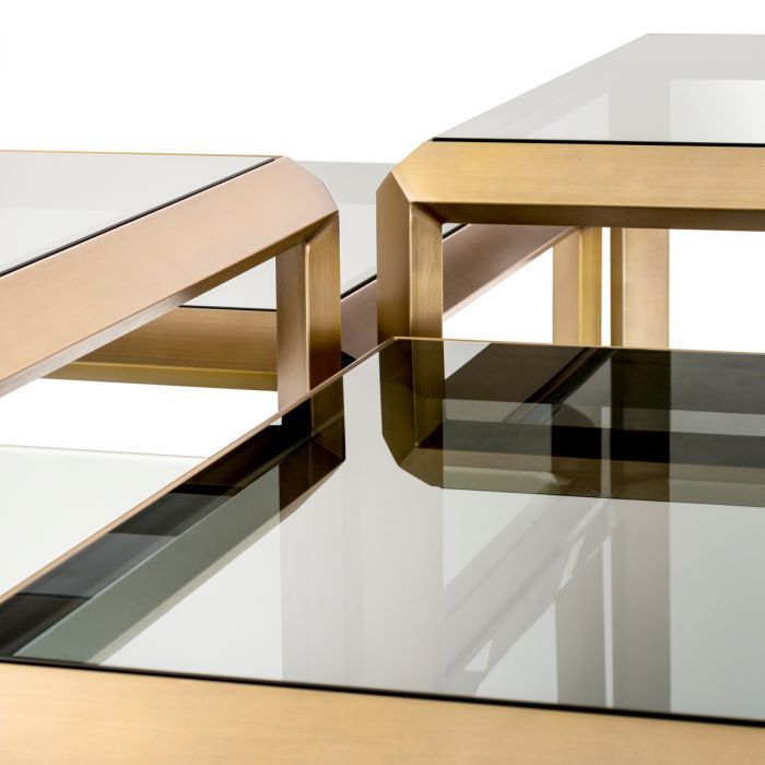 Mesa de centro Callum con acabado en latón cepillado, juego de 4