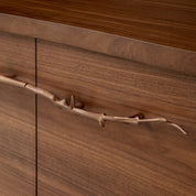 Gabinete Charford chapado en nogal