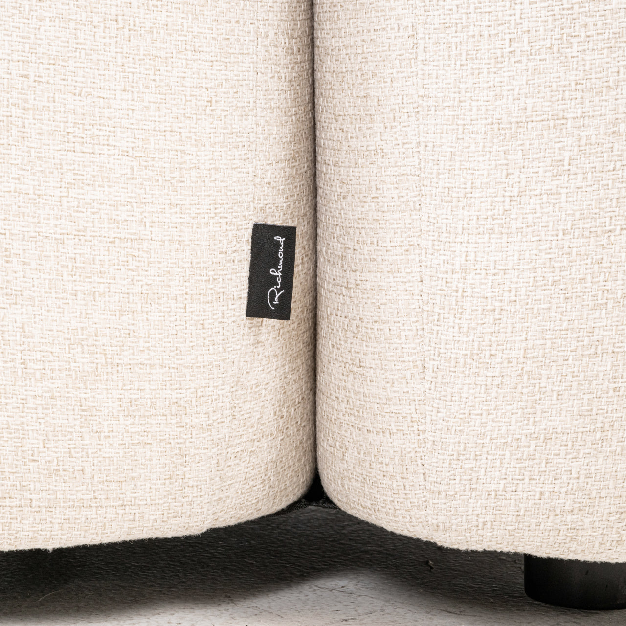 Outdoor lounge chair Dawson beige alpine