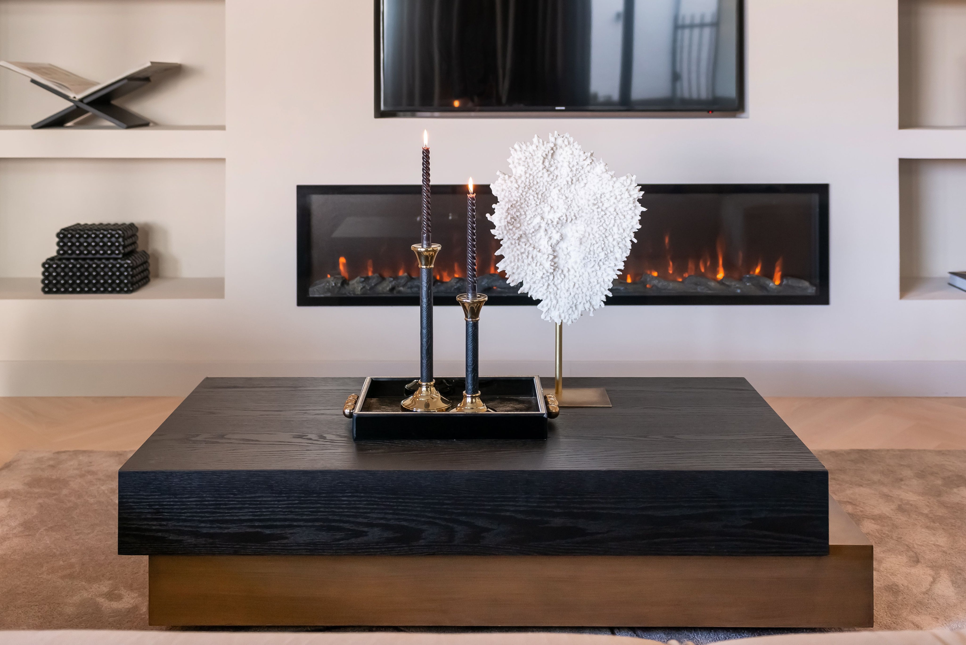 Lujo Luxery Living -  fire place