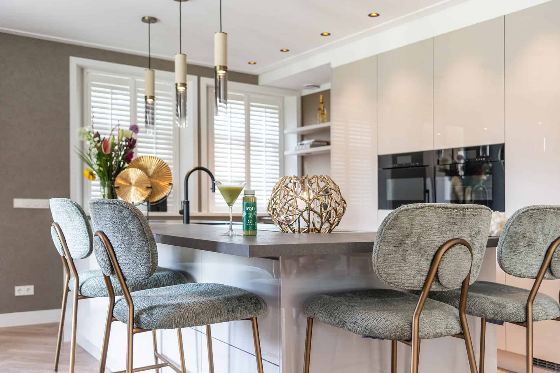 Hurricane Jaimy (Gold)