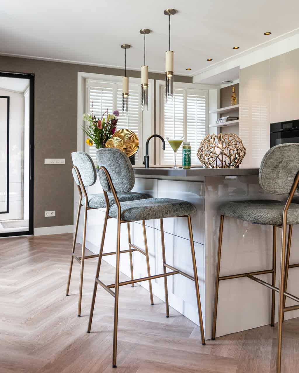 Hurricane Jaimy (Gold)