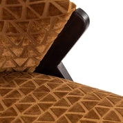 Sillón Mia Triángulo Dorado (Triángulo 2013 Oro Viejo)