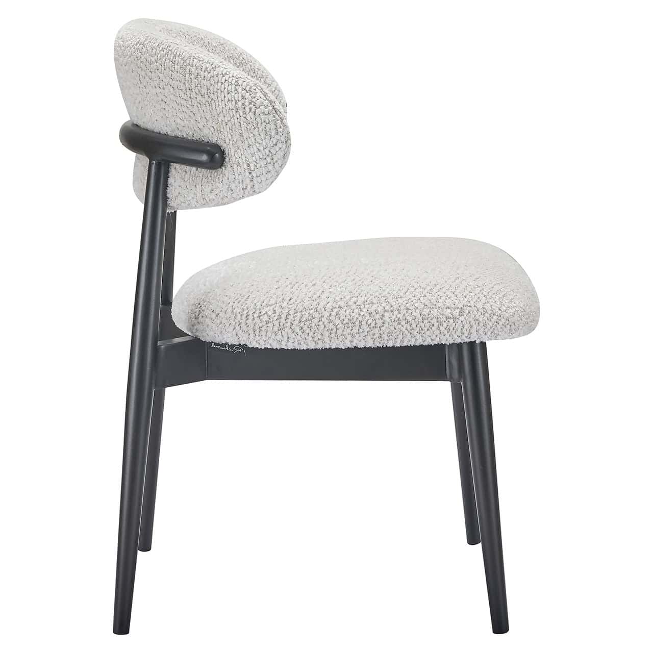 Silla Cereza encantadora crema (Be Lovely 11 Cream)
