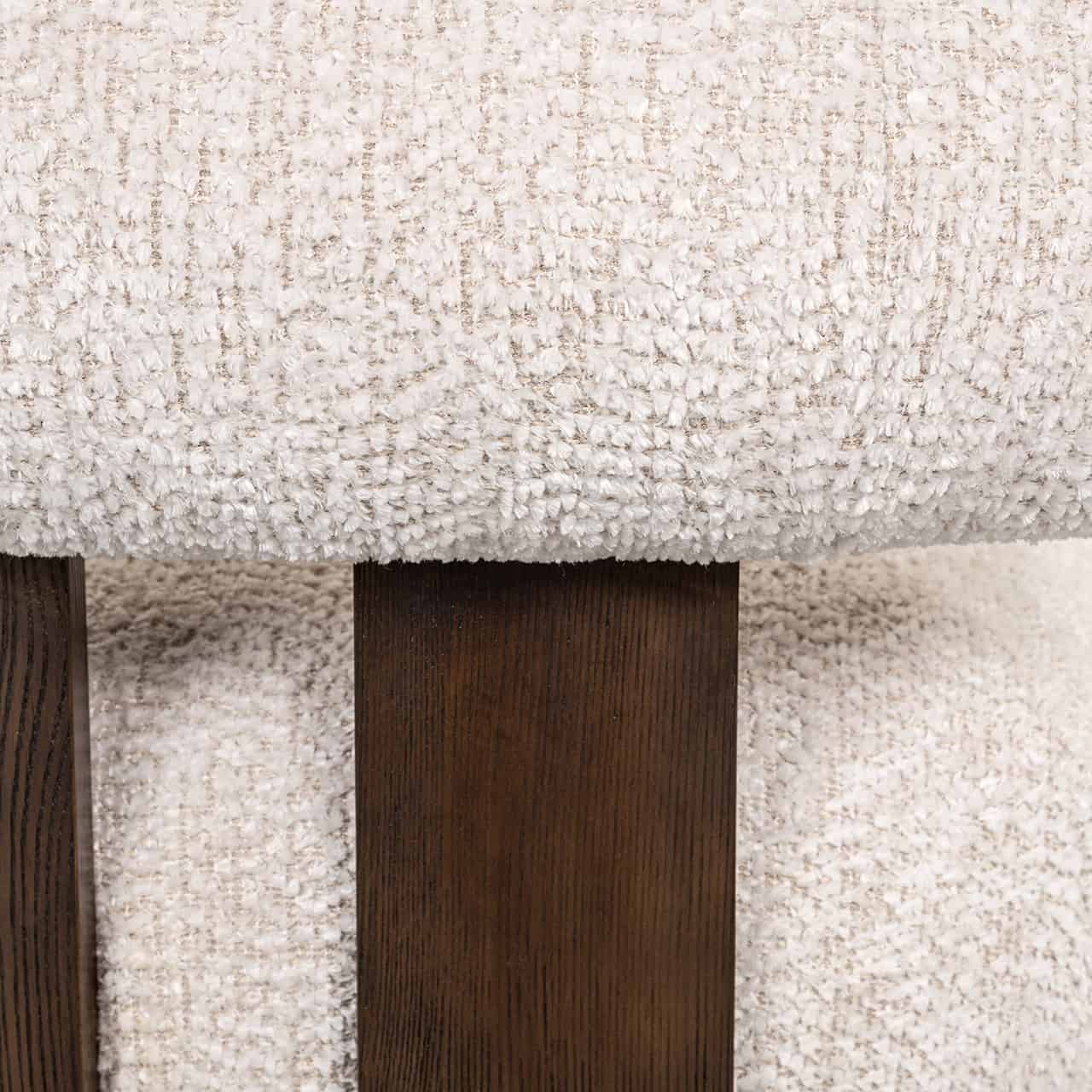 Sillón Arabella color crema (Be Lovely 11 Cream)