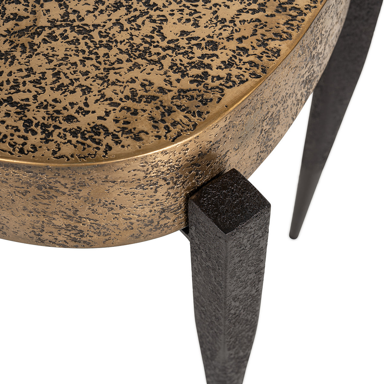 Mesa auxiliar Declan (Negro/dorado)