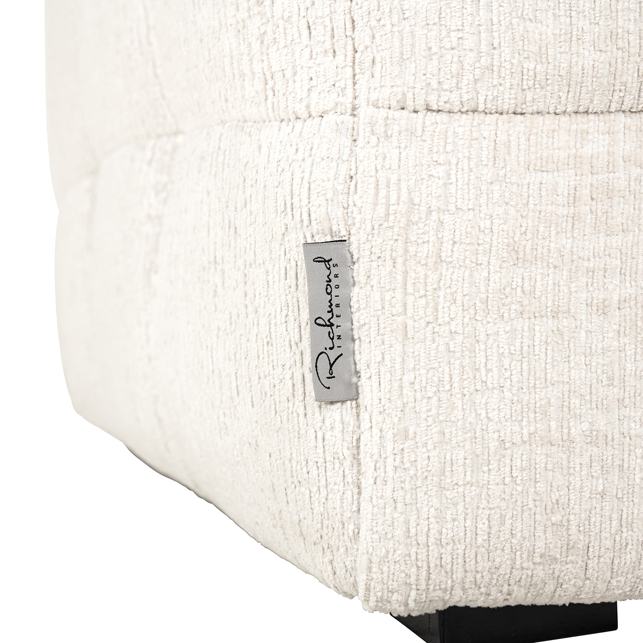 Lounge chair Merrol cream fusion fire retardant (FR-Fusion 02 Cream)